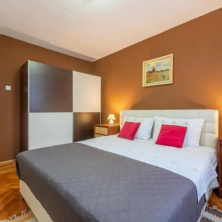 Appartement Amazing In With Wifi&2 Bedrooms